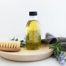 Afbeelding in Gallery-weergave laden, Revitalising Foot Bath Oil 60ml